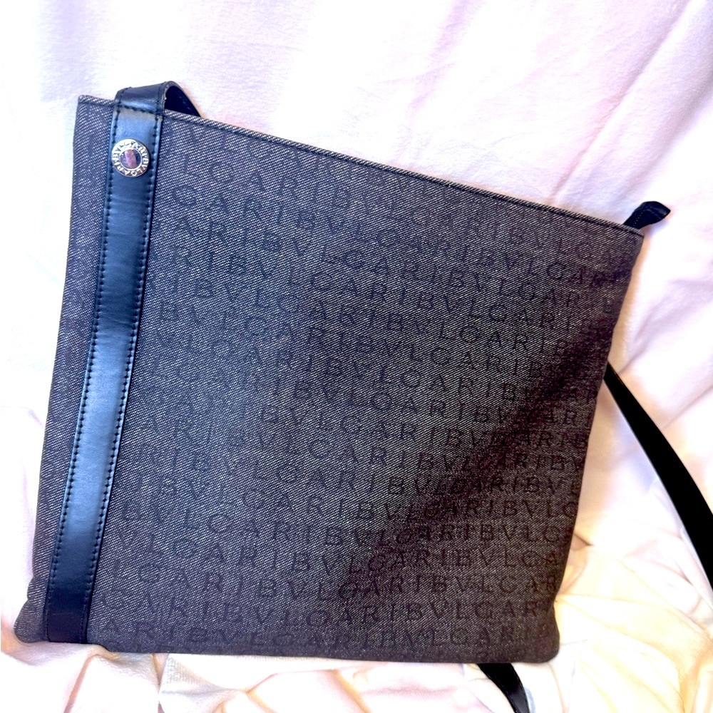 BVLGARI Monogram Canvas Crossbody Bag Rare Vintage 2000s Pristine AUTHENTIC - Picture 14 of 14